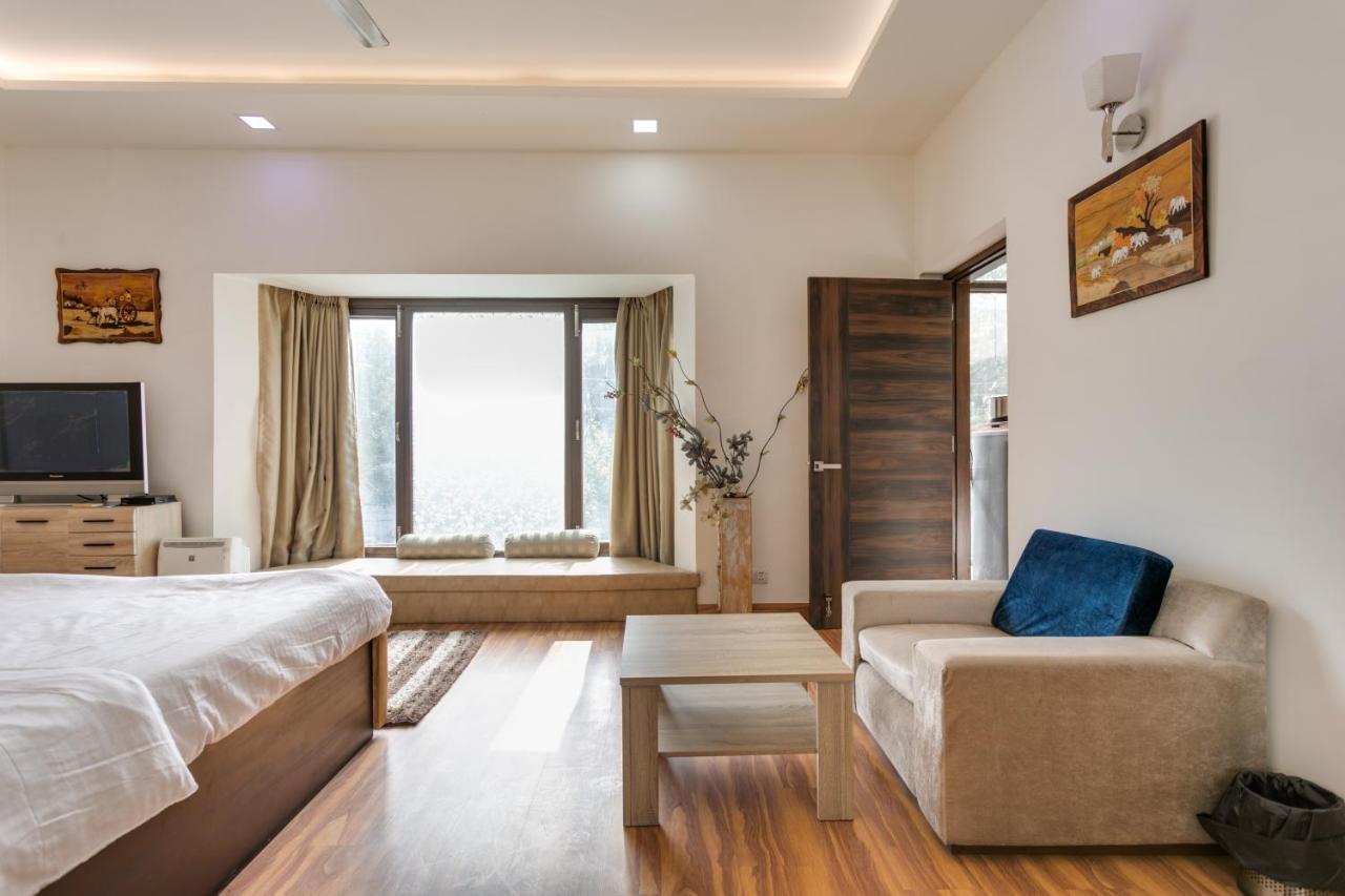 Avanti Tenantry-Luxurious Service Apartments Ню Делхи Екстериор снимка