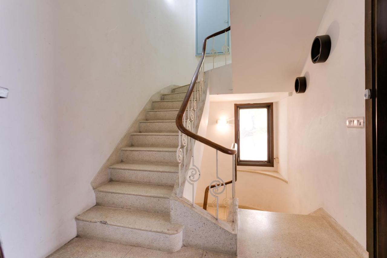 Avanti Tenantry-Luxurious Service Apartments Ню Делхи Екстериор снимка