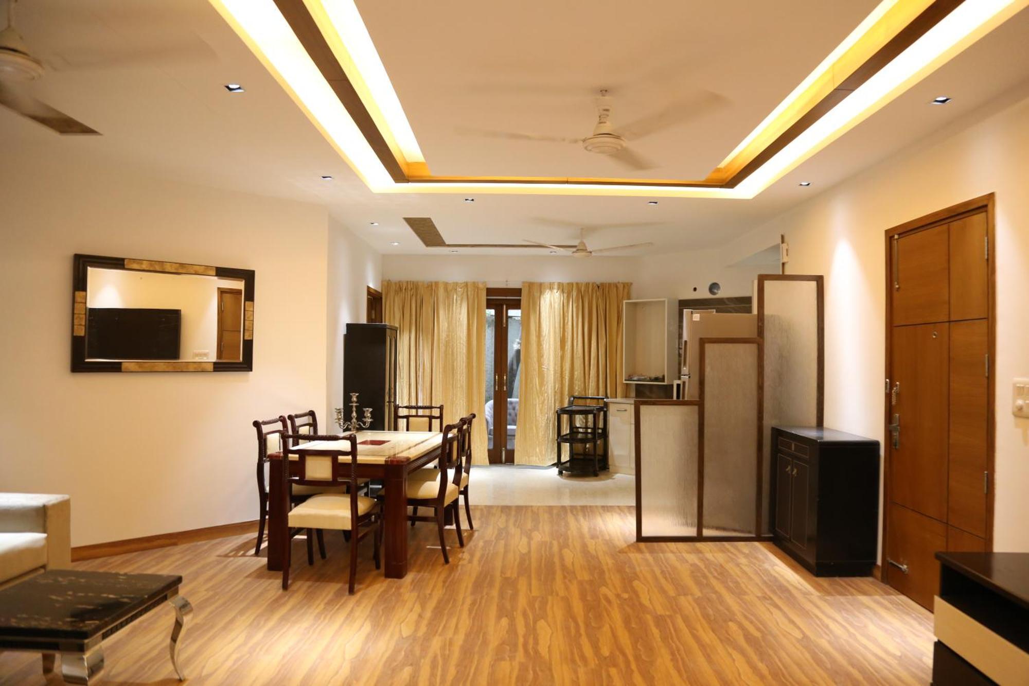 Avanti Tenantry-Luxurious Service Apartments Ню Делхи Екстериор снимка